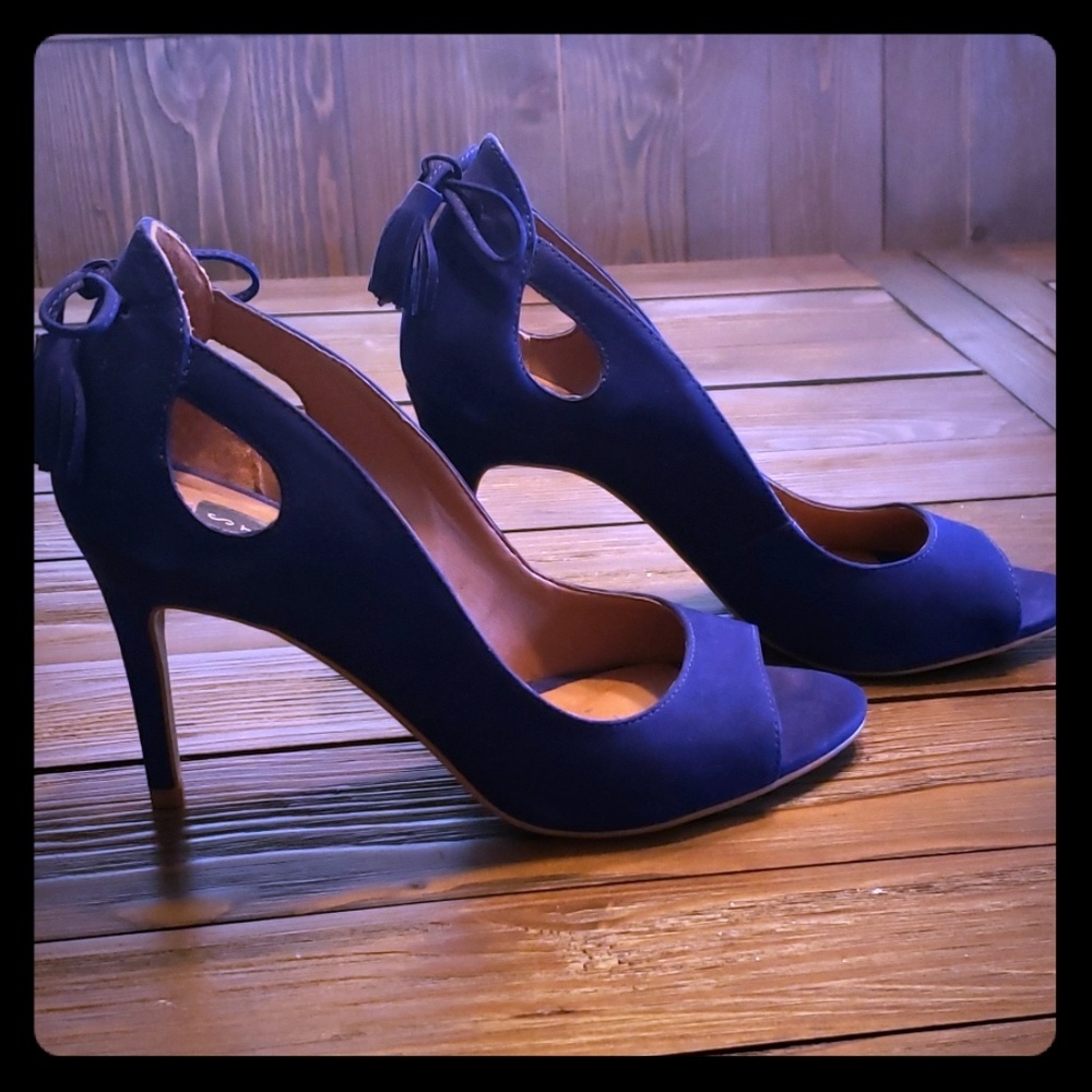Steven by Steve Madden blue peep toe heels